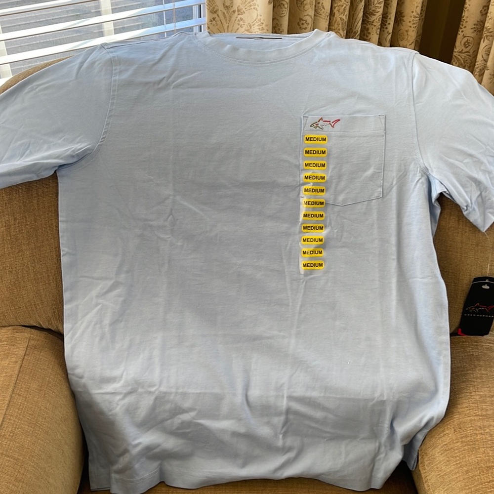 Mens Medium Tee NWT in Light Blue